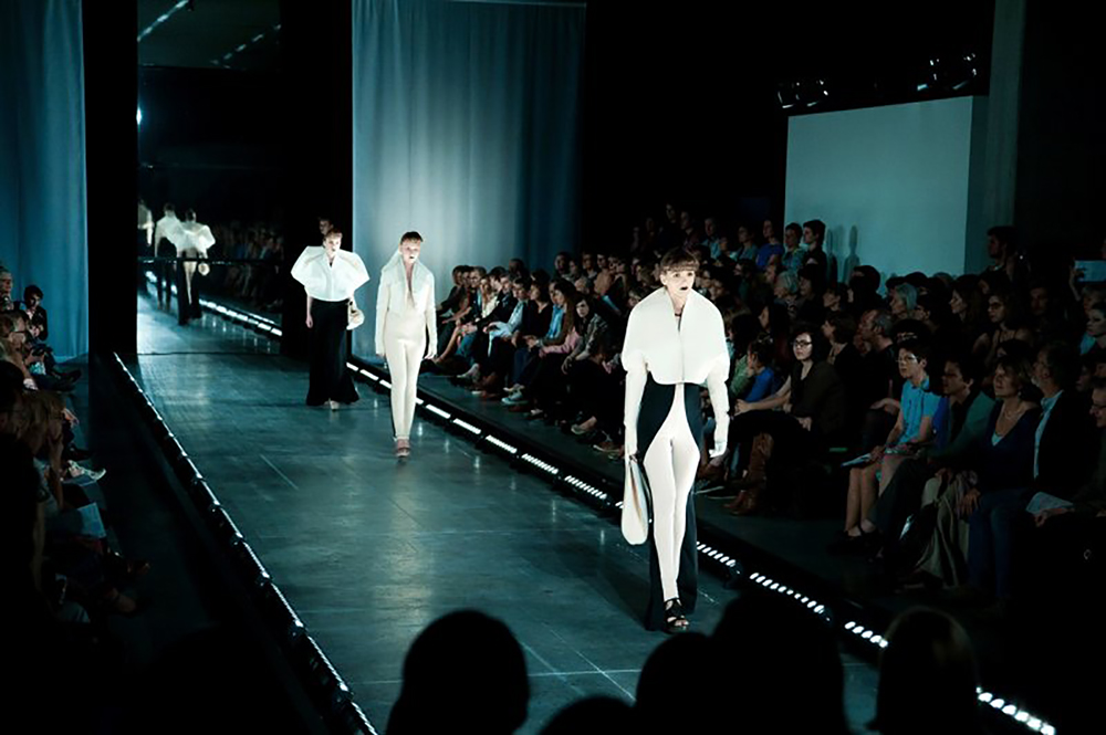 showproduction for MOVEMENT